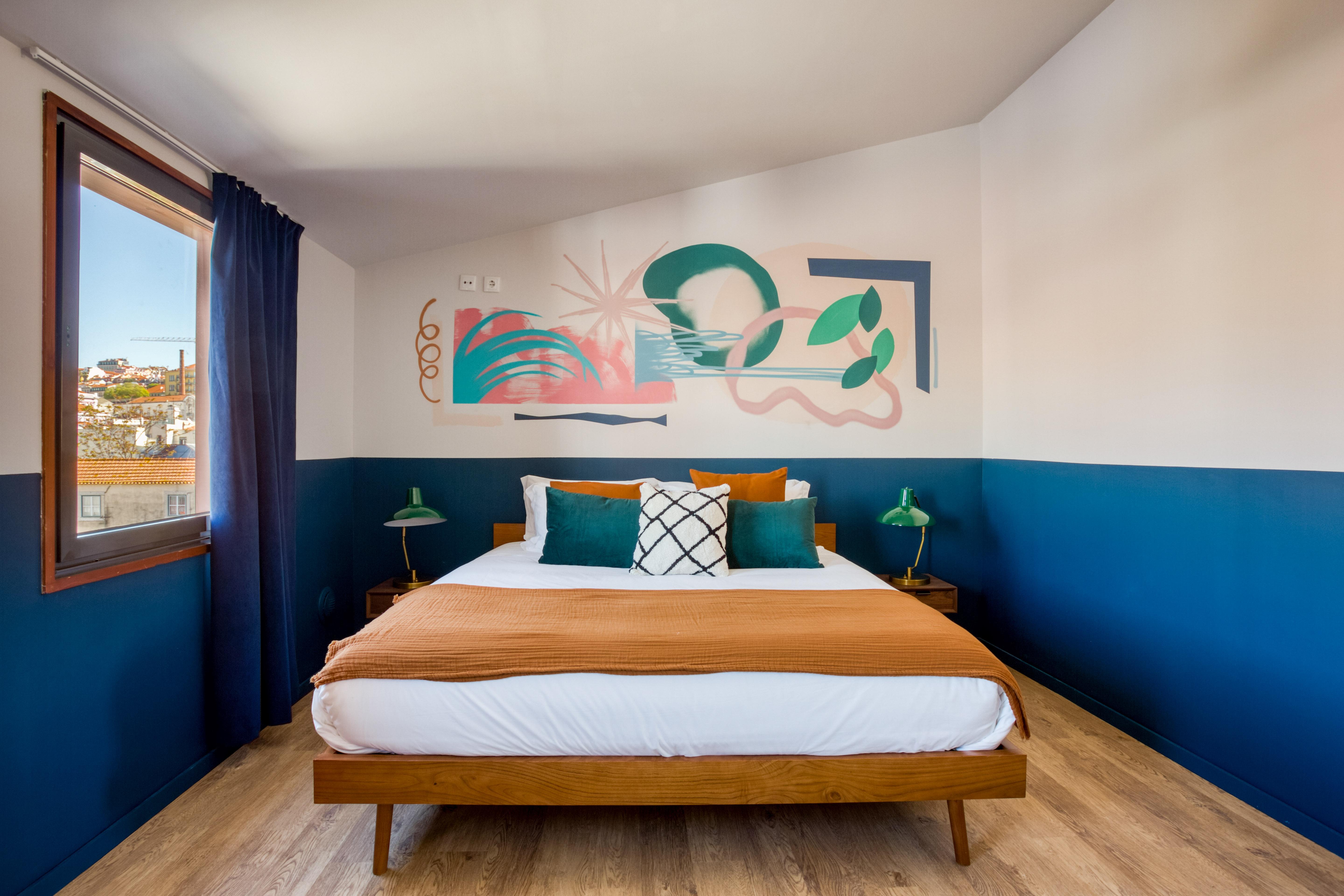 Selina Secret Garden Lisbon Hostel Exterior photo